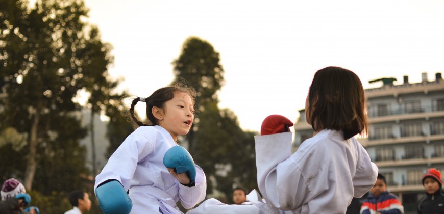 Zalety treningów karate dla dzieci